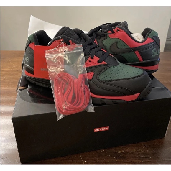 Supreme Nike Air Cross Trainer 3 - Picture 5 of 7